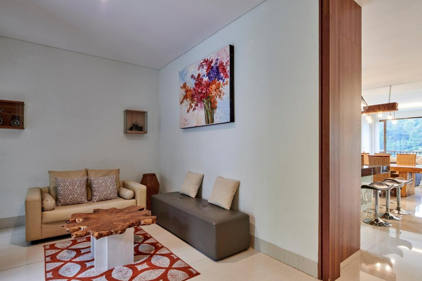 Narwastu Hill View Villa 6 Bedrooms With A Private Swimming Pool Bandung Ngoại thất bức ảnh