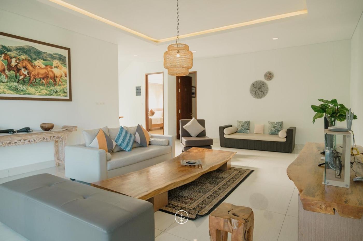 Narwastu Hill View Villa 6 Bedrooms With A Private Swimming Pool Bandung Ngoại thất bức ảnh