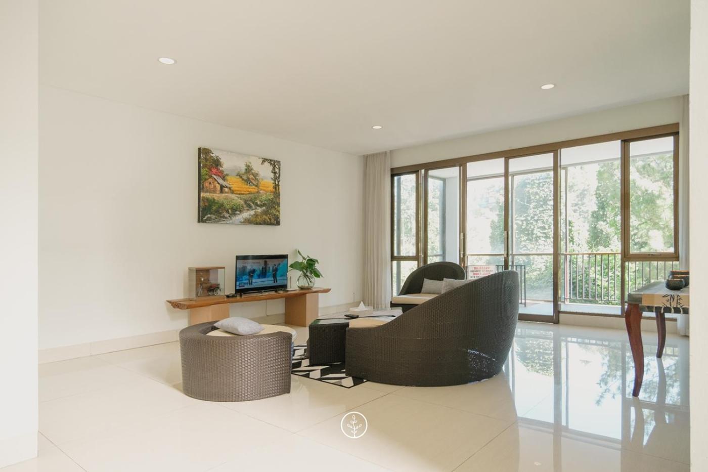 Narwastu Hill View Villa 6 Bedrooms With A Private Swimming Pool Bandung Ngoại thất bức ảnh